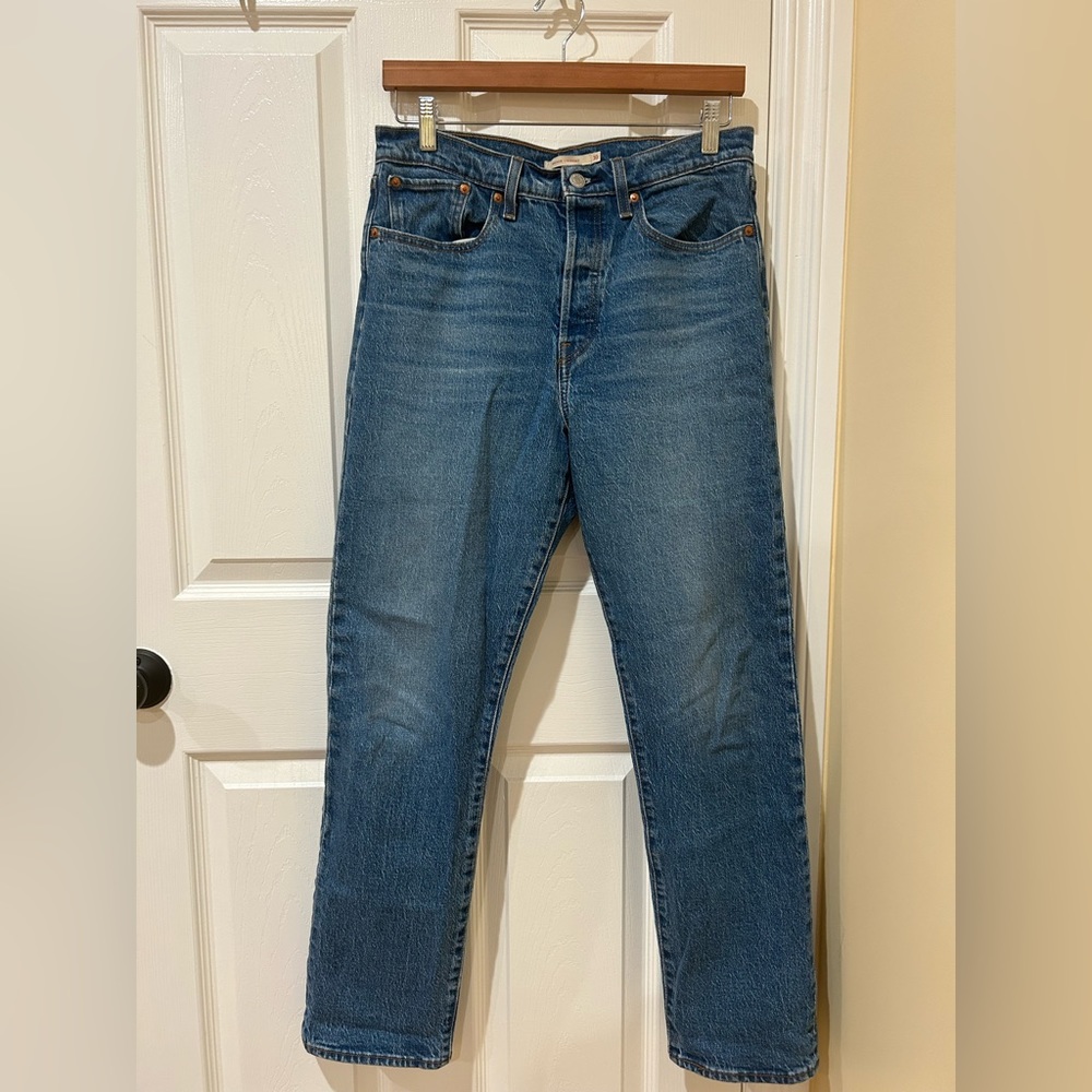 Levi’s Wedgie Straight Leg Jeans sz 30